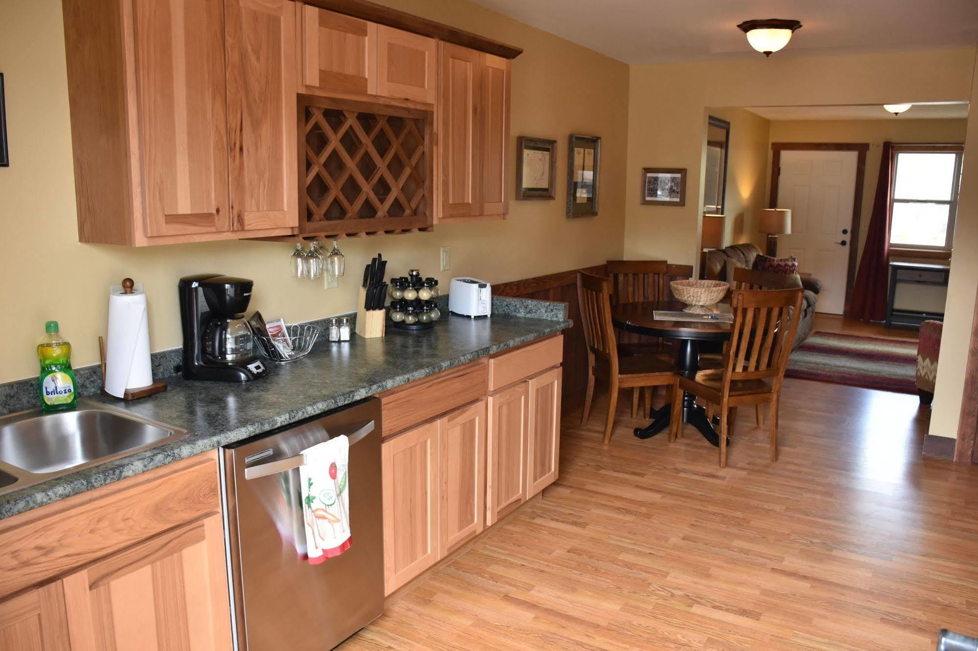 Yellowstone Condos & Suites Gardiner Εξωτερικό φωτογραφία